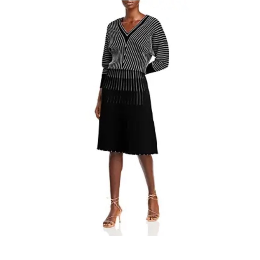 Hugo boss v neck stripped dress size Medium/Large